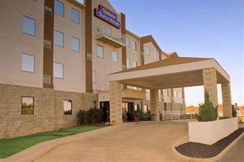 Chisholm Suite Hotel Duncan 外观 照片