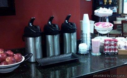 Chisholm Suite Hotel Duncan 外观 照片