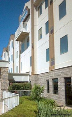 Chisholm Suite Hotel Duncan 外观 照片